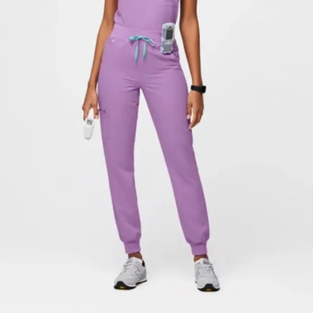 women's Figs Lilac Dawn Zamora™ High Waisted 2.0 - Jogger Scrub Pants